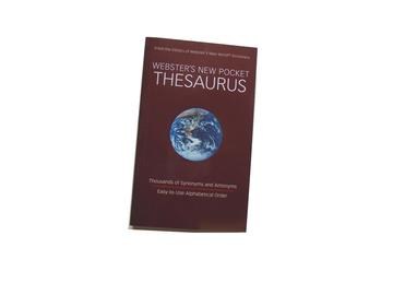 DICCIONARIO I/I PEQ. WEBSTER'S THESAURUS (BROWN)